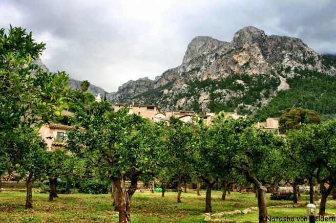 Valley-of-the-Oranges-Mallorca-Spain-1024x682